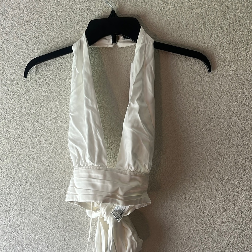 White Halter V neck Crop Top